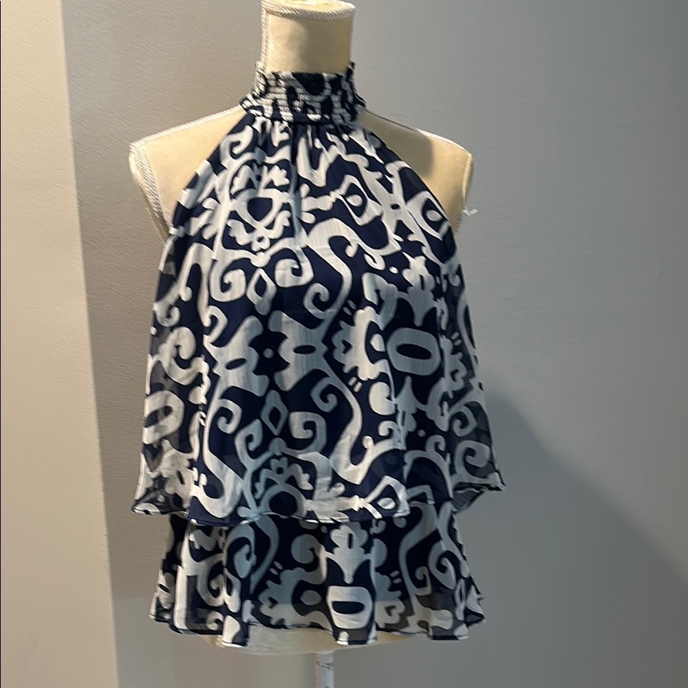 NWT: Navy and White Sleeveless Women's Top